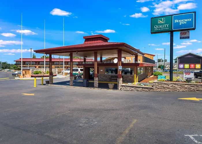 Quality Inn & Suites Airport Portland